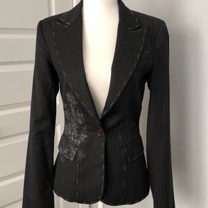 Black/grey fitted blazer